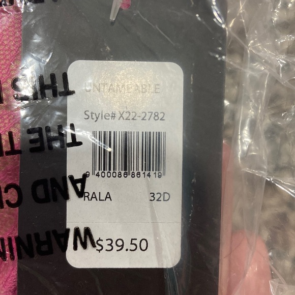 Fredericks of Hollywood Untamable contour plunge bra 32D - Picture 3 of 7